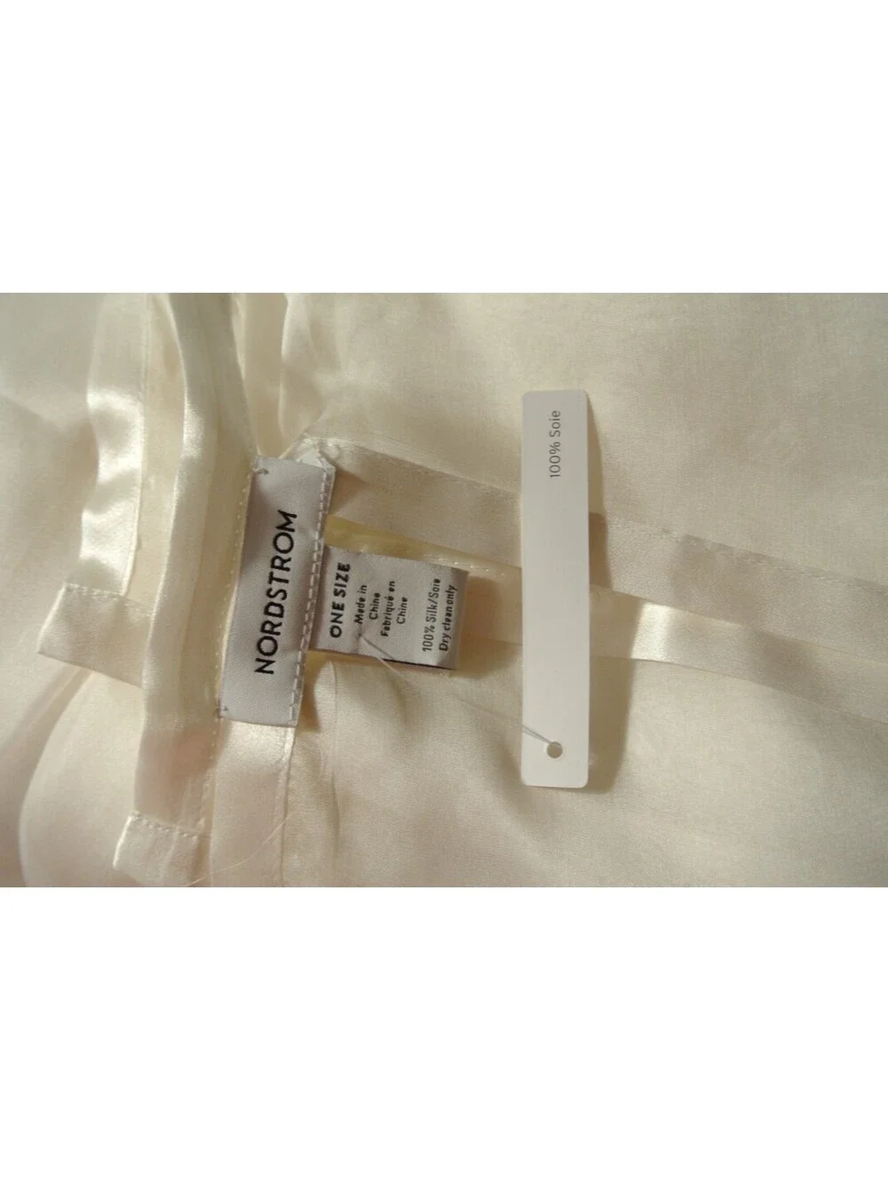 NEW, Nordstrom Chiffon Silk Scarf in White One Size #SC102